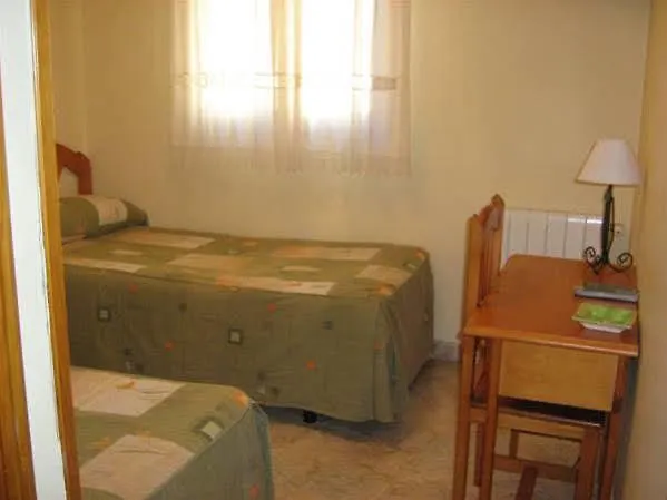 Oyo El Gato 2* Segovia