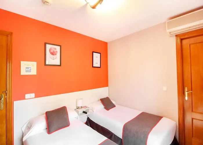 Oyo El Gato Guest house